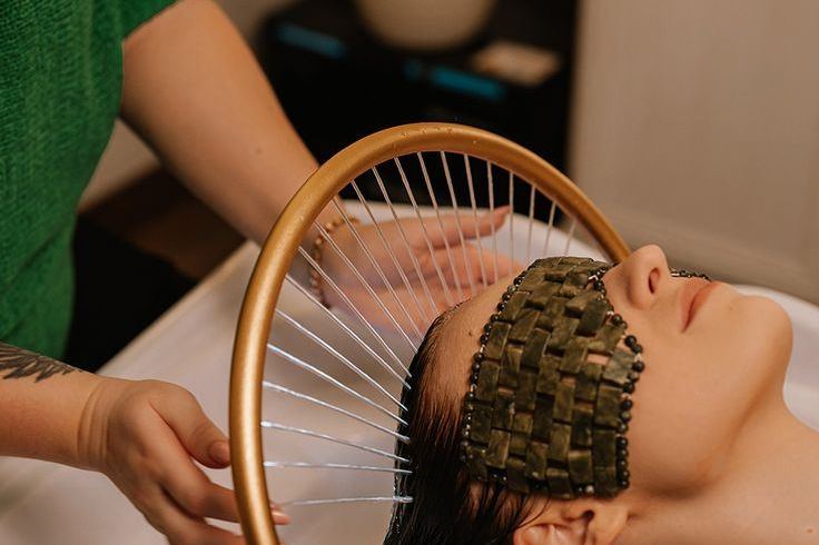 Hatóanyagos maszk a head spa rituálé alatt